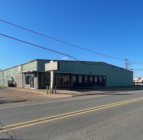 403 Airport Dr, Shreveport, LA for lease - Primary Photo - Image 1 of 6