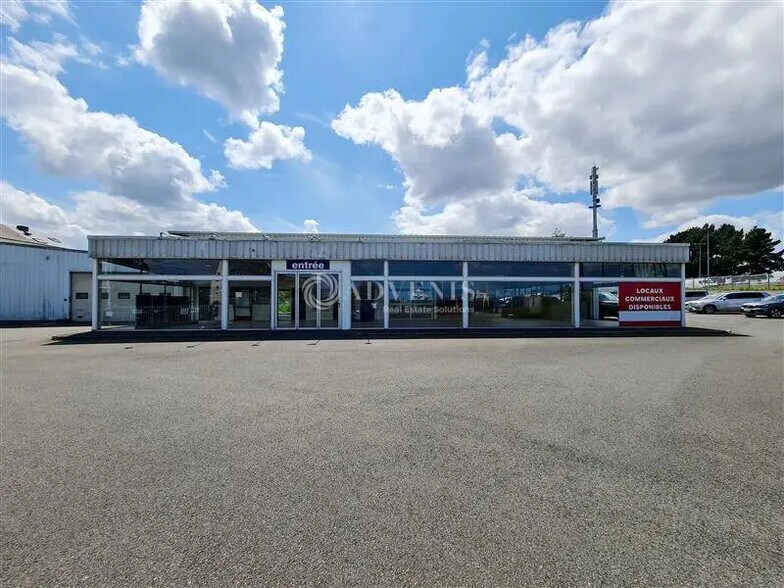 Flex in Saint-Brieuc for lease - Building Photo - Image 2 of 6