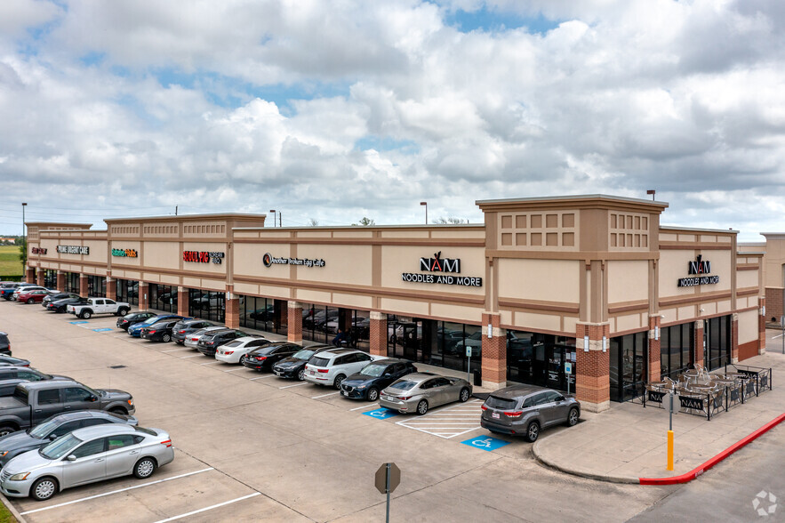 2500-2808 Smith Ranch Rd, Pearland, TX for lease - Building Photo - Image 1 of 19