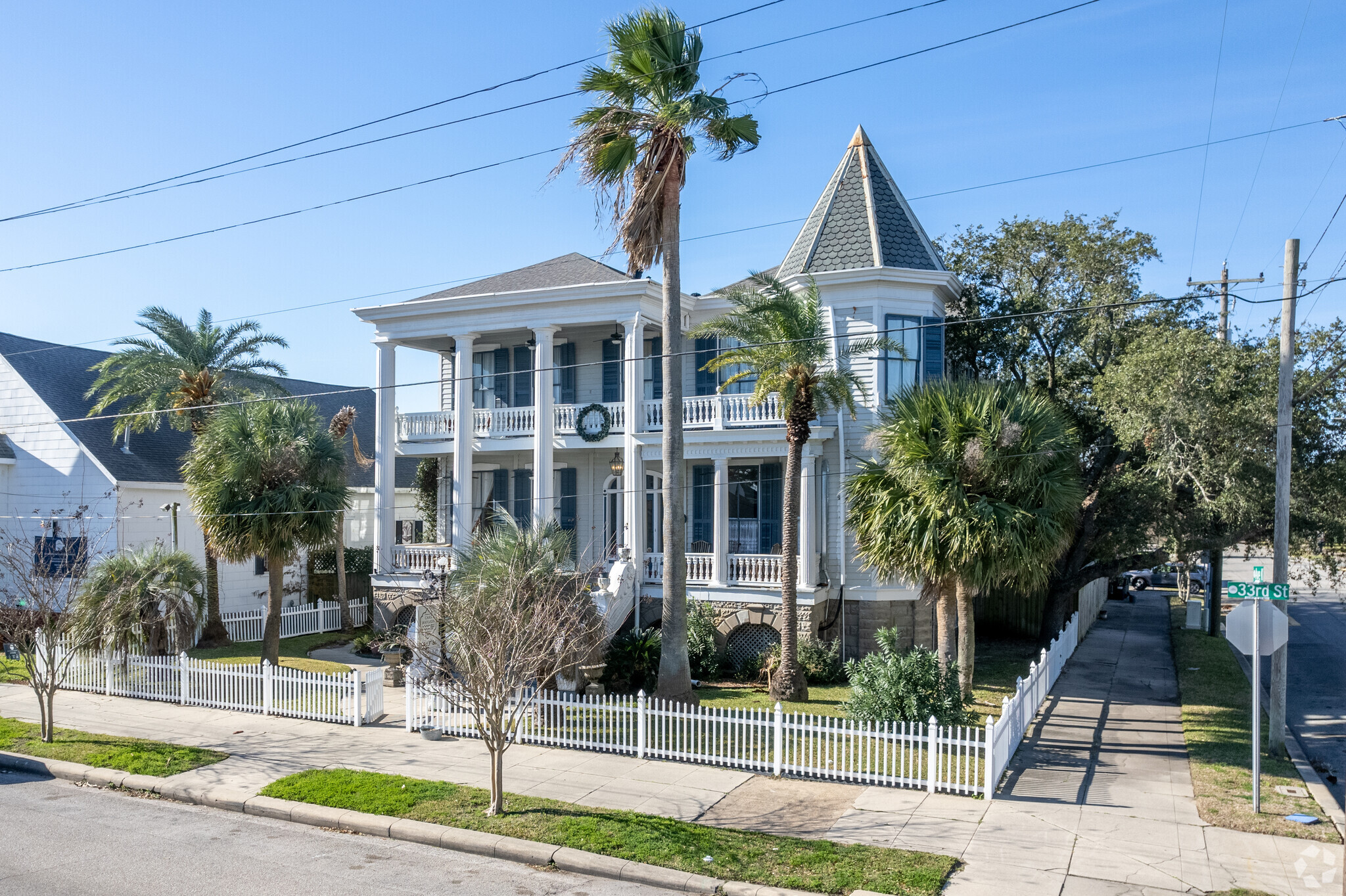 1103 33rd St, Galveston, TX for sale Primary Photo- Image 1 of 1