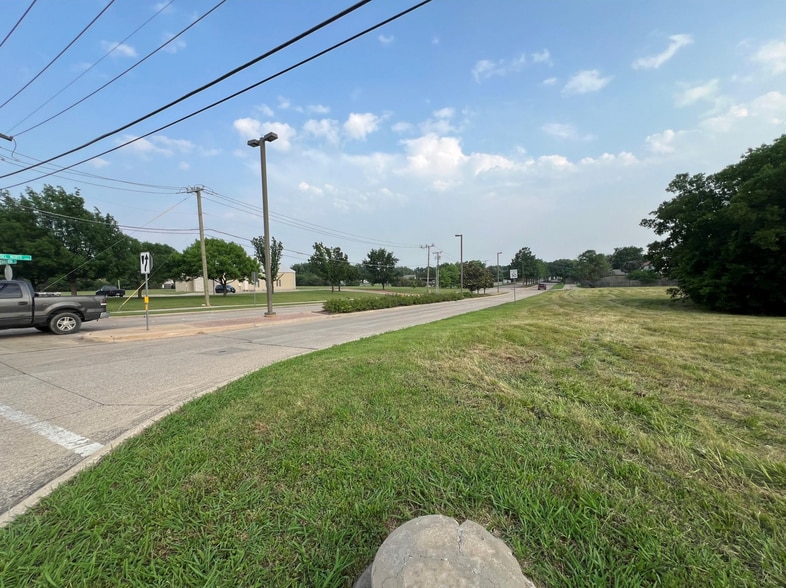 810 Barnes Bridge Rd, Mesquite, TX for sale - Building Photo - Image 3 of 6