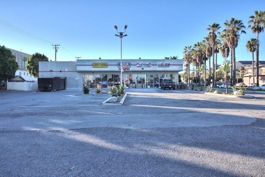 400 E Anaheim St, Long Beach, CA for lease - Primary Photo - Image 1 of 1