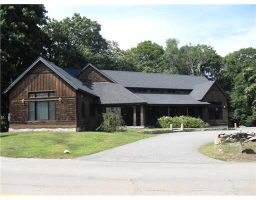 56 Wells St, Westerly, RI for sale - Primary Photo - Image 1 of 1