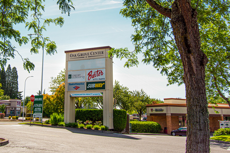 15003-15121 SE McLoughlin Blvd, Milwaukie, OR for lease - Building Photo - Image 2 of 4