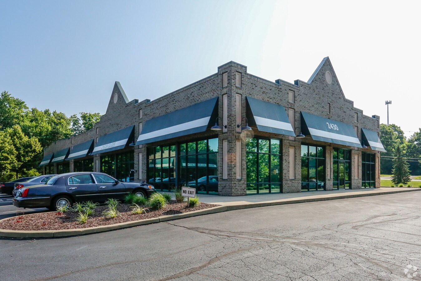 2430 Dayton Xenia Rd, Dayton, OH 45434