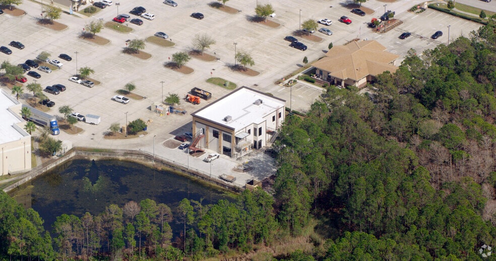 1824 Town Center Boulevard Blvd, Fleming Island, FL for lease - Building Photo - Image 2 of 5