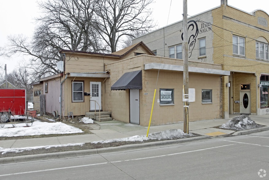 2628 Milwaukee St, Madison, WI for sale - Building Photo - Image 1 of 2
