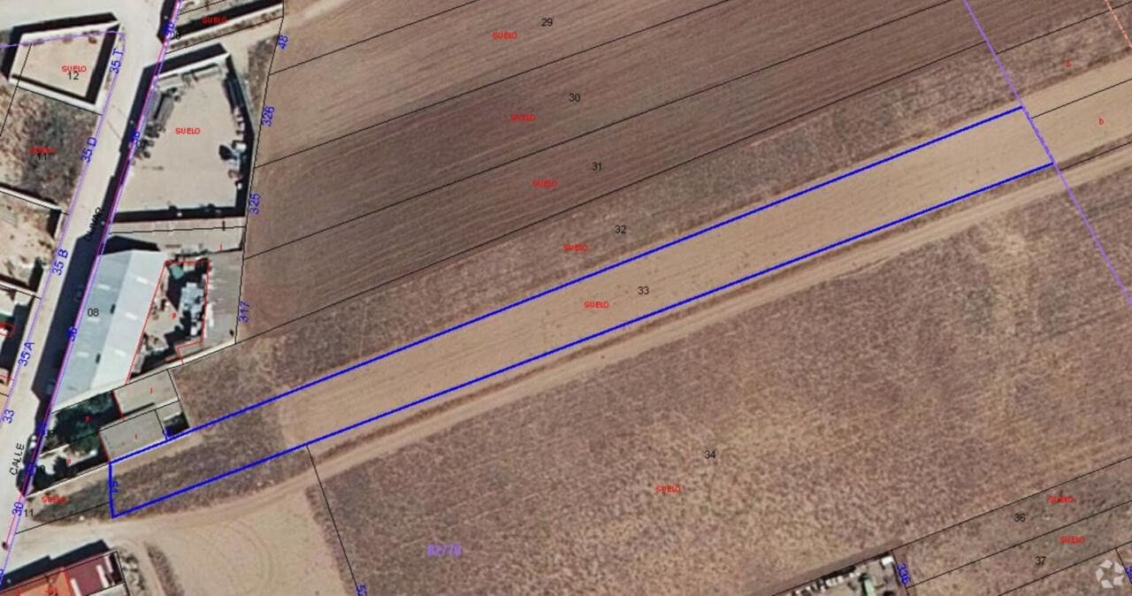 Land in Las Pedroñeras, Cuenca for sale Primary Photo- Image 1 of 2