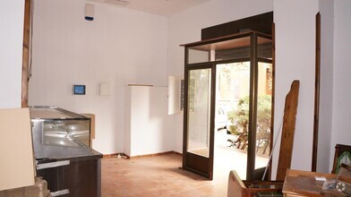 Retail in Algete, Madrid for lease Interior Photo- Image 1 of 8