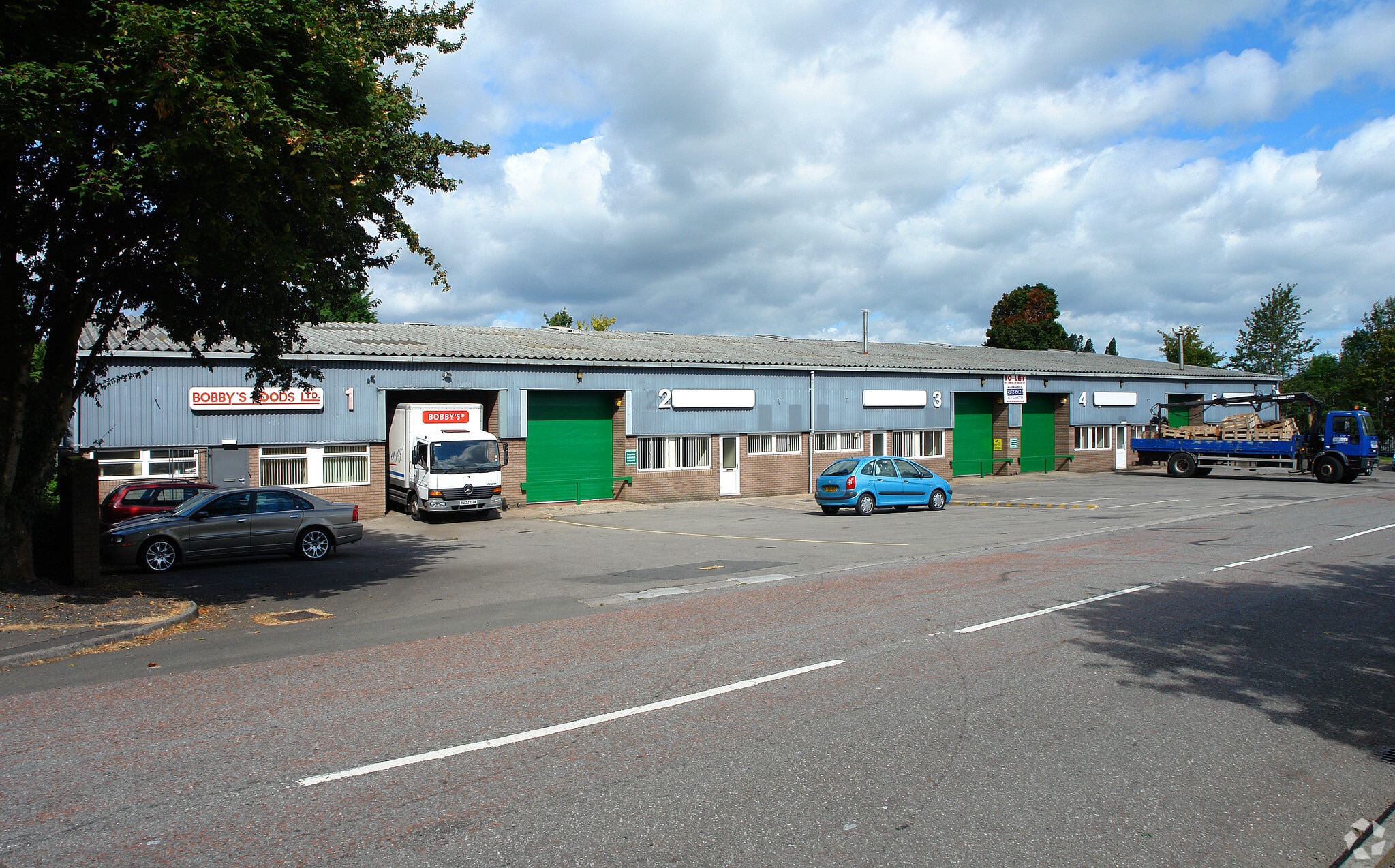 5 Court Road Industrial Estate, Cwmbran for sale Primary Photo- Image 1 of 1