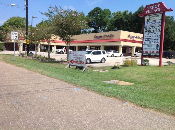 3366 Verot School Rd, Lafayette, LA for sale - Primary Photo - Image 1 of 1