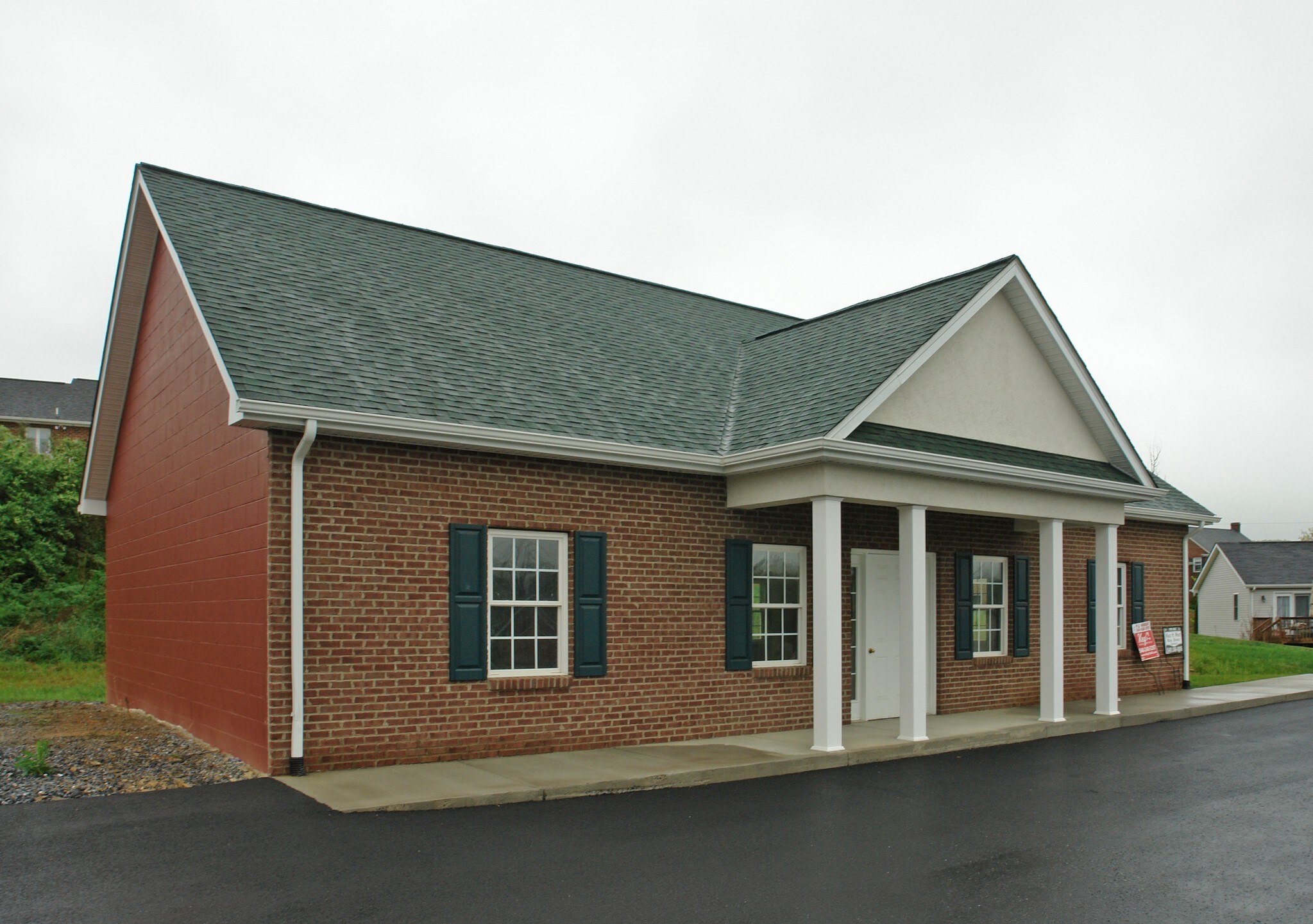 25 Professional Way, Verona, VA for sale Primary Photo- Image 1 of 1