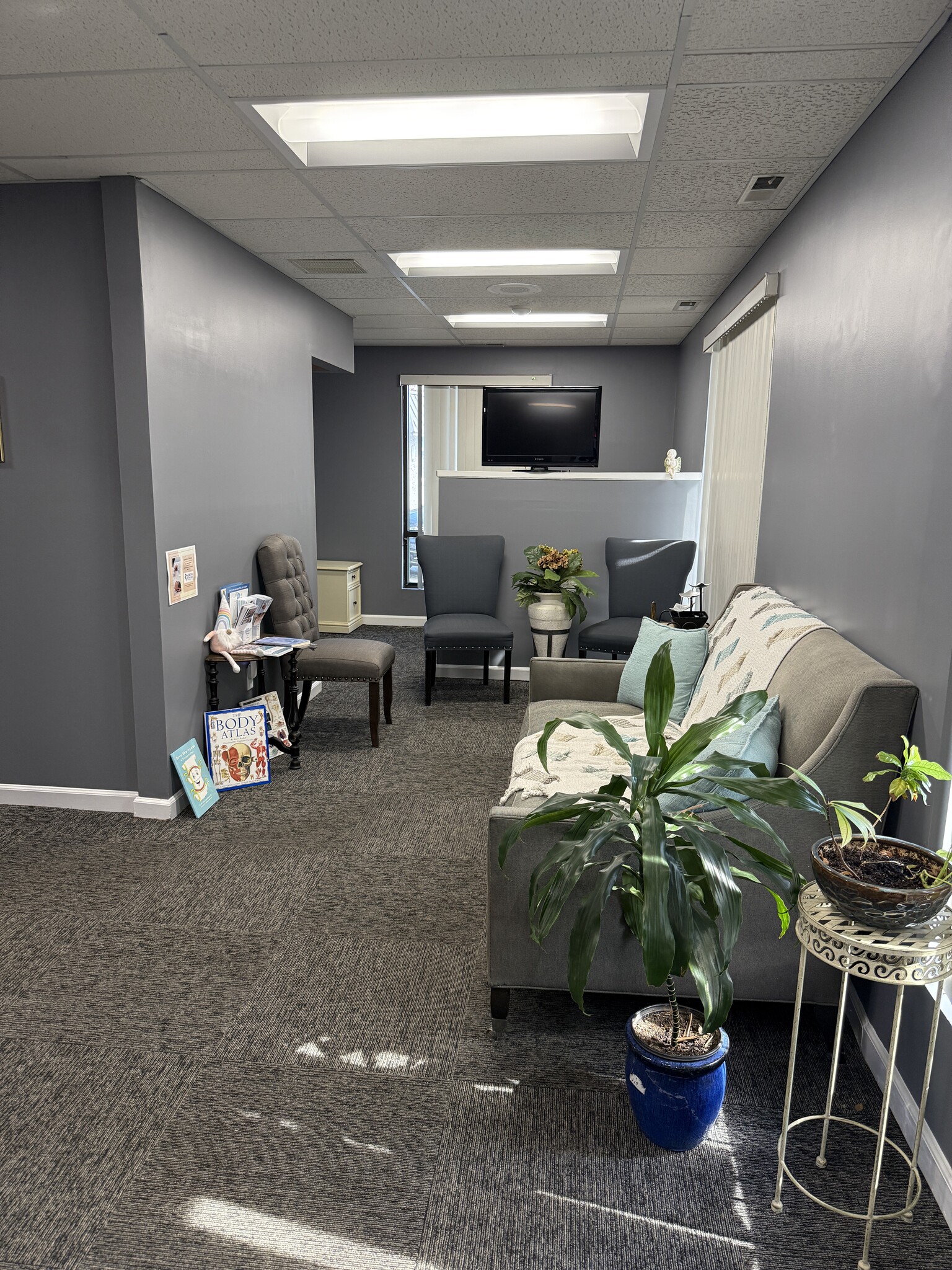 54 S Liberty Dr, Stony Point, NY for lease Interior Photo- Image 1 of 8