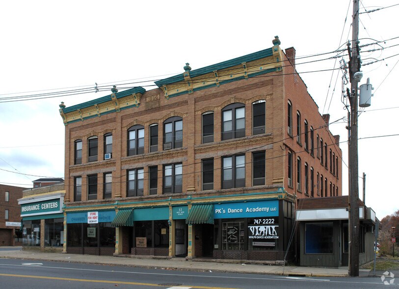 10-14 W Main St, Plainville, CT for lease - Building Photo - Image 3 of 9