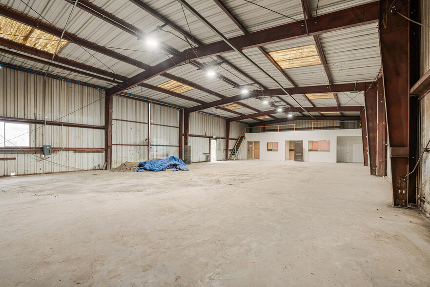 4285 Crooked Palm Rd, Ventura, CA for lease - Building Photo - Image 3 of 5