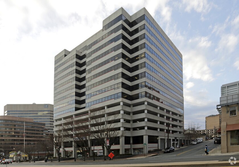 8455 Colesville Rd, Silver Spring, MD, 20910 Retail Space For Lease