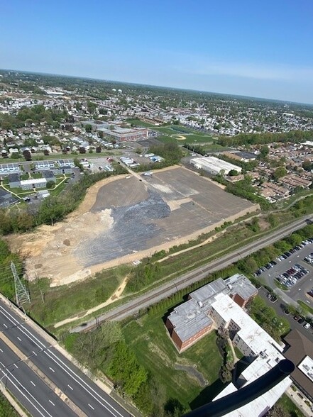 10169 Northeast Ave, Philadelphia, PA for sale - Aerial - Image 2 of 3