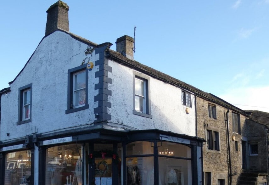 1 The Sq, Grassington for sale - Primary Photo - Image 1 of 1