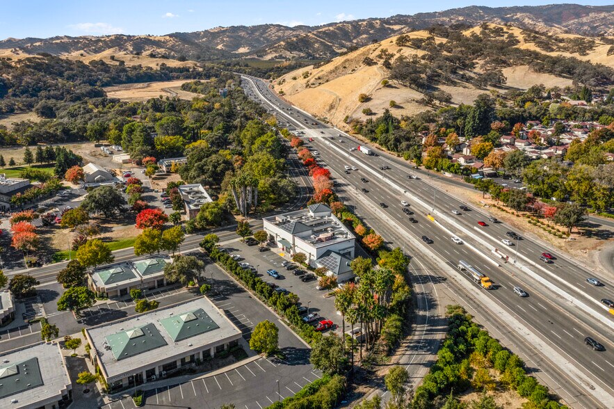 197 Butcher Rd, Vacaville, CA 95687 Guns, Fishing & Other Stuff