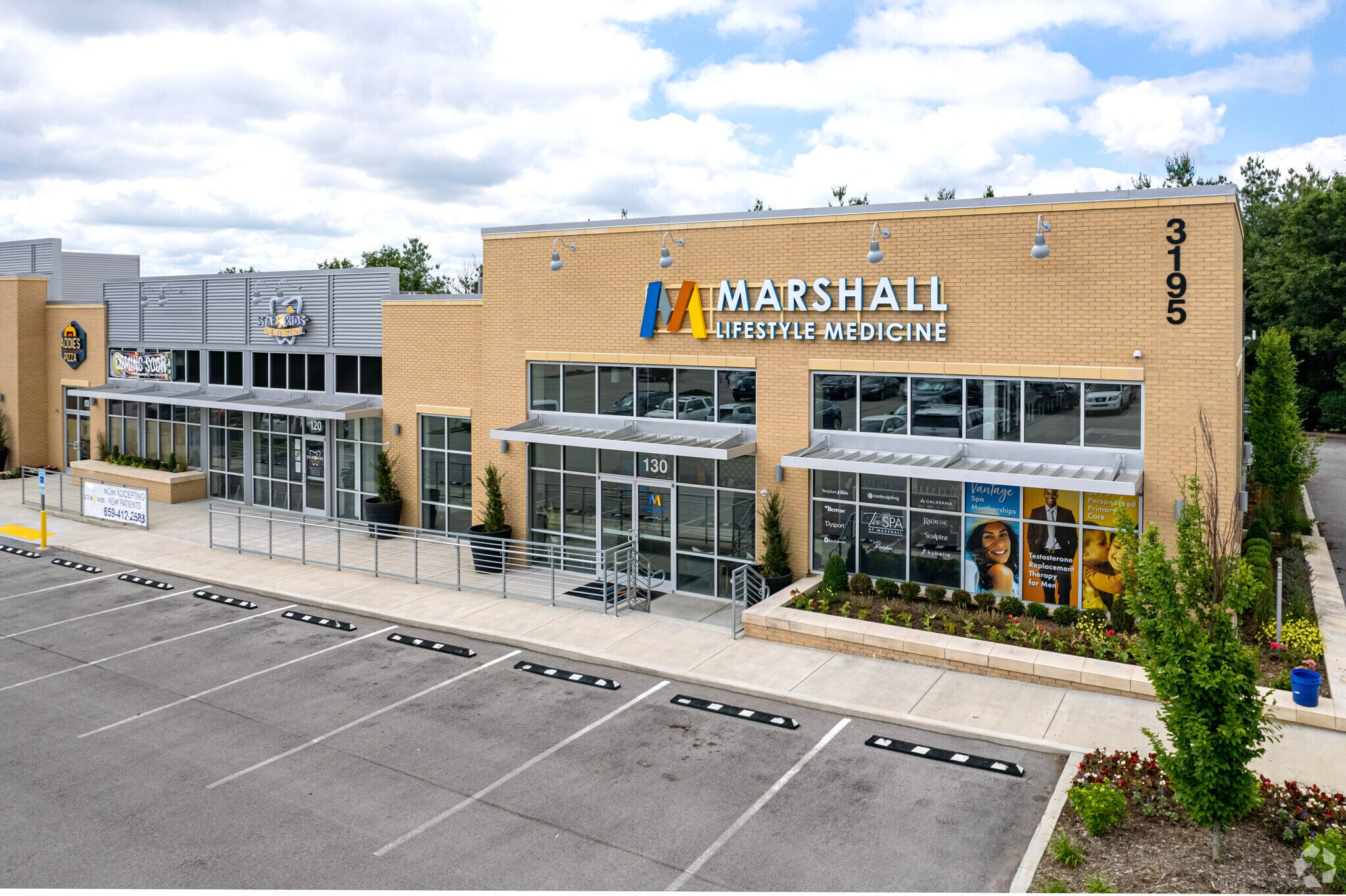 3195 Beaumont Centre Cir, Lexington, KY for sale Primary Photo- Image 1 of 1