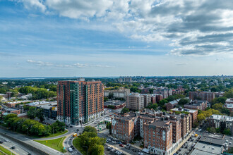 42 Broad St W, Mount Vernon, NY - aerial  map view