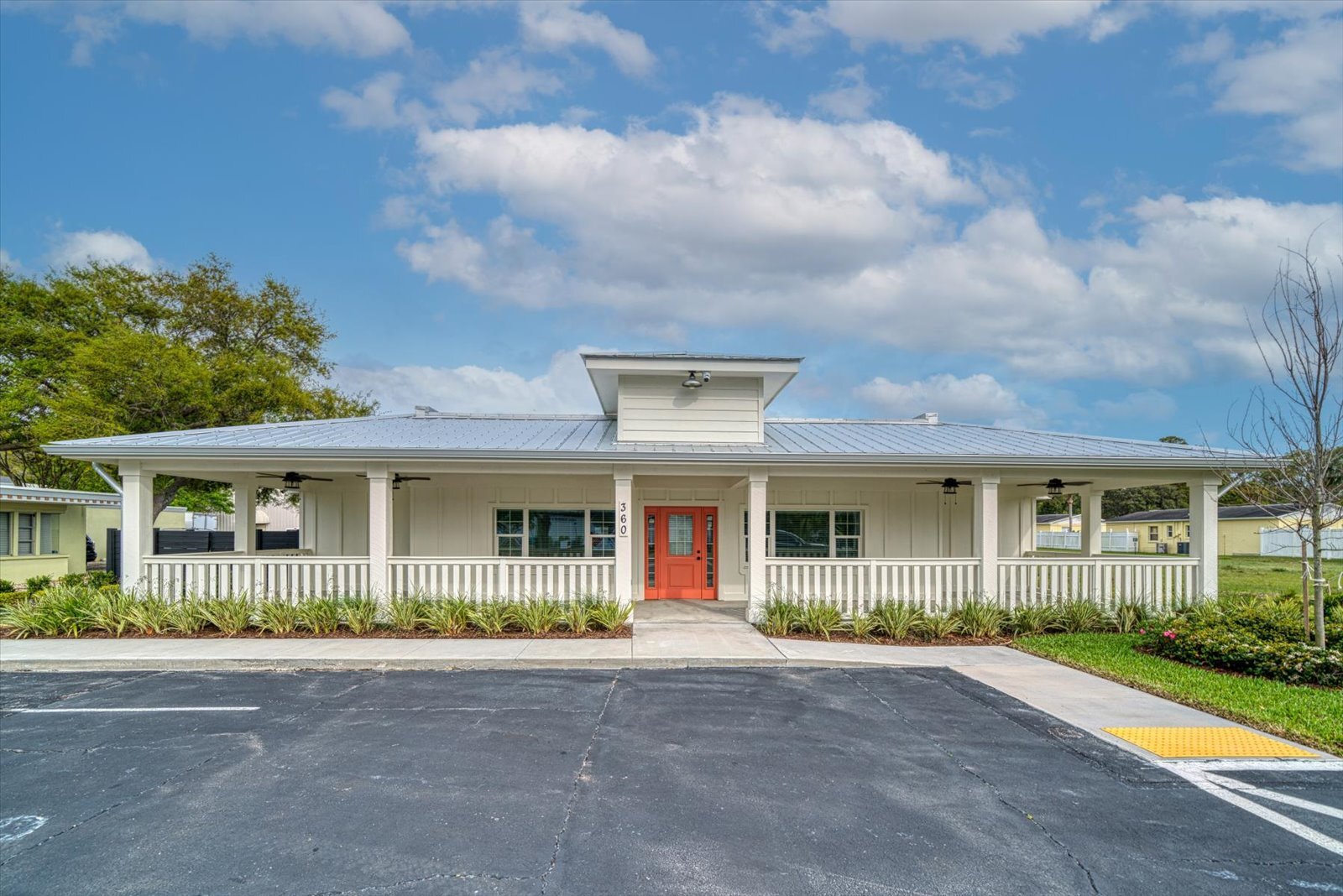 360 Clearwater Largo Rd N, Largo, FL for sale Building Photo- Image 1 of 1