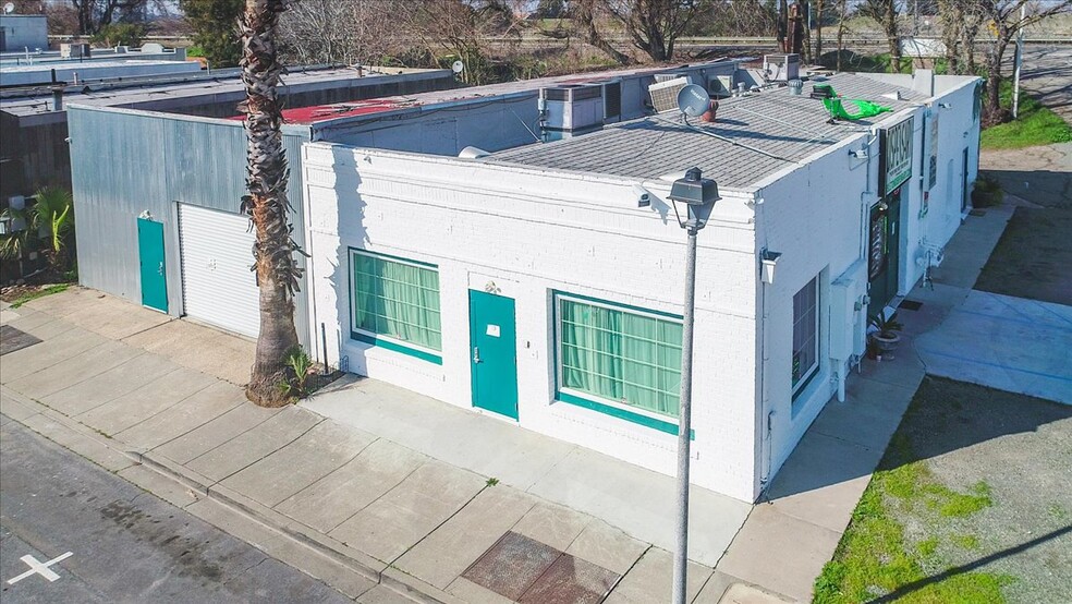 61 Main St, Isleton, CA 95641 61 Main St, Isleton CA