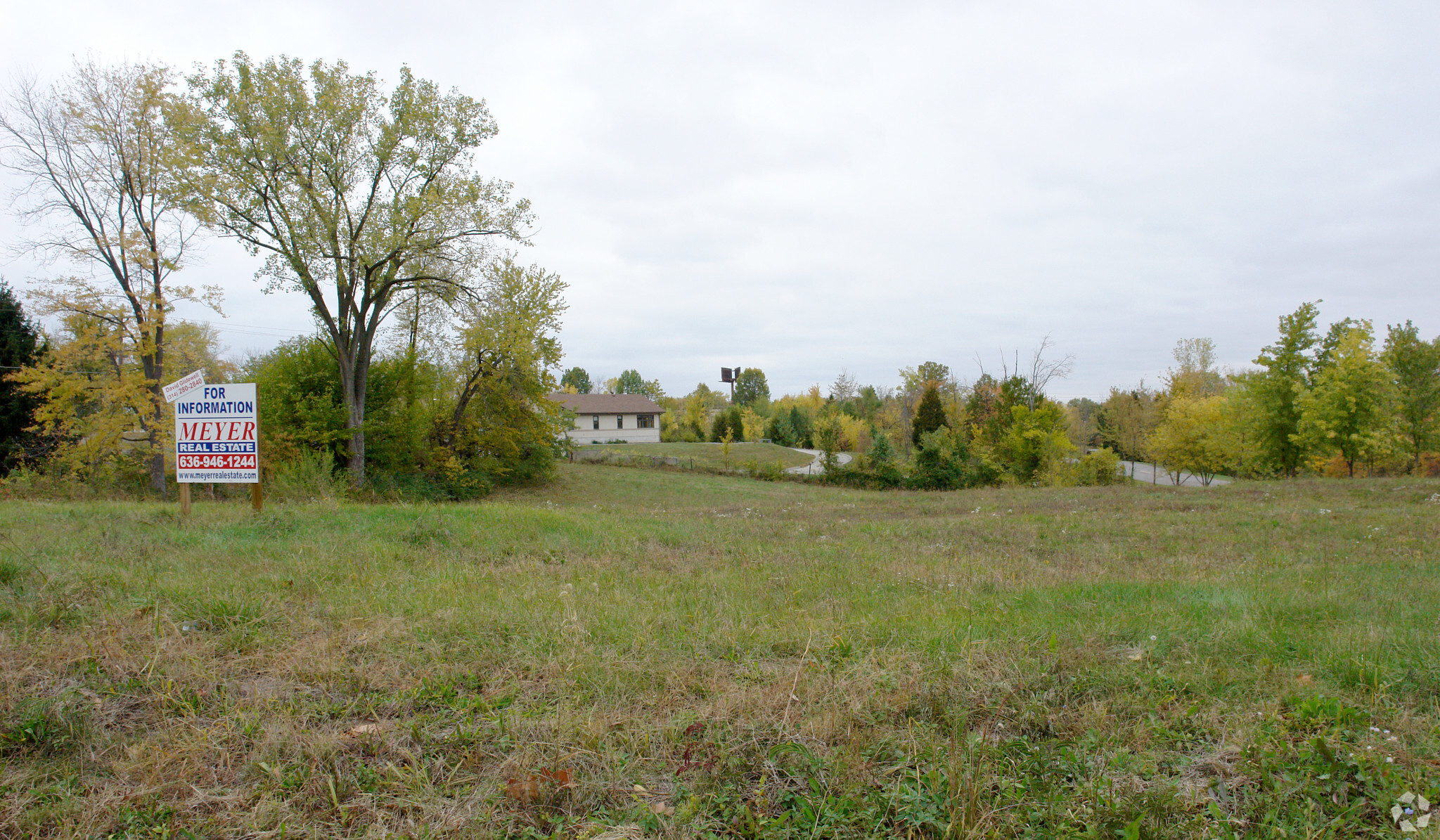 8345 Veterans Memorial Pky, O'Fallon, MO for sale Primary Photo- Image 1 of 4