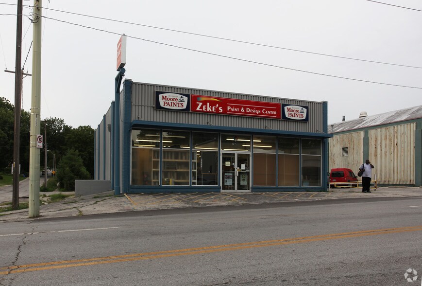 7920 Troost Ave, Kansas City, MO 64131