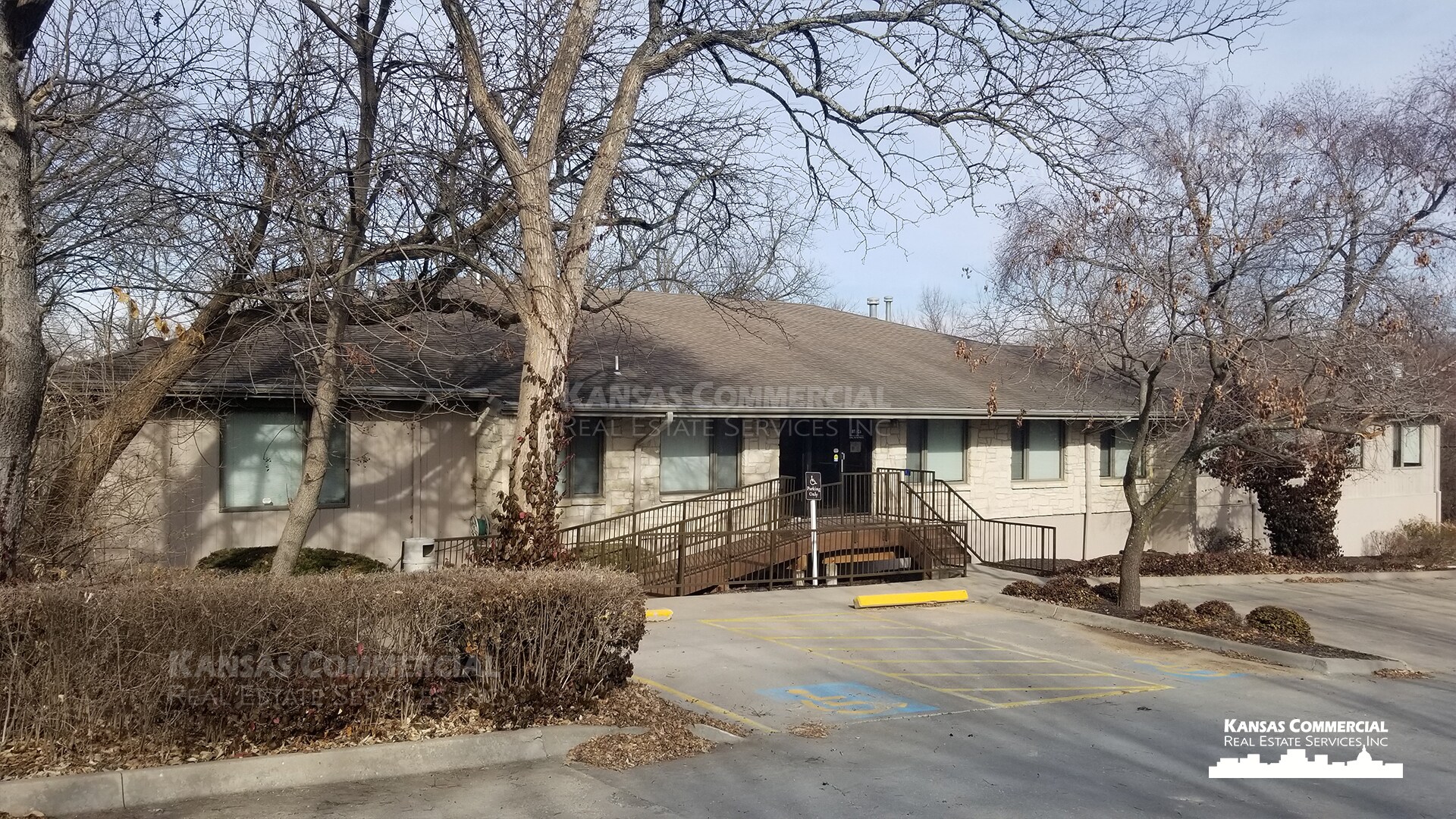 3630 SW Burlingame Rd, Topeka, KS for sale Building Photo- Image 1 of 1