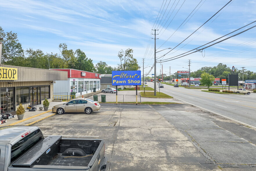 1801 S Broad Ave, Lanett, AL for sale - Building Photo - Image 3 of 30