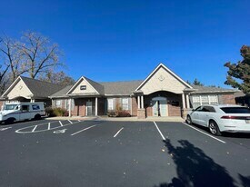 2950 Glendale Milford Rd, Cincinnati OH - Live-Work Space