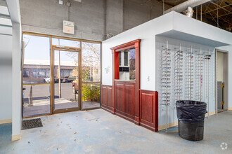 1519 E Main St, St Charles, IL for lease Interior Photo- Image 1 of 8