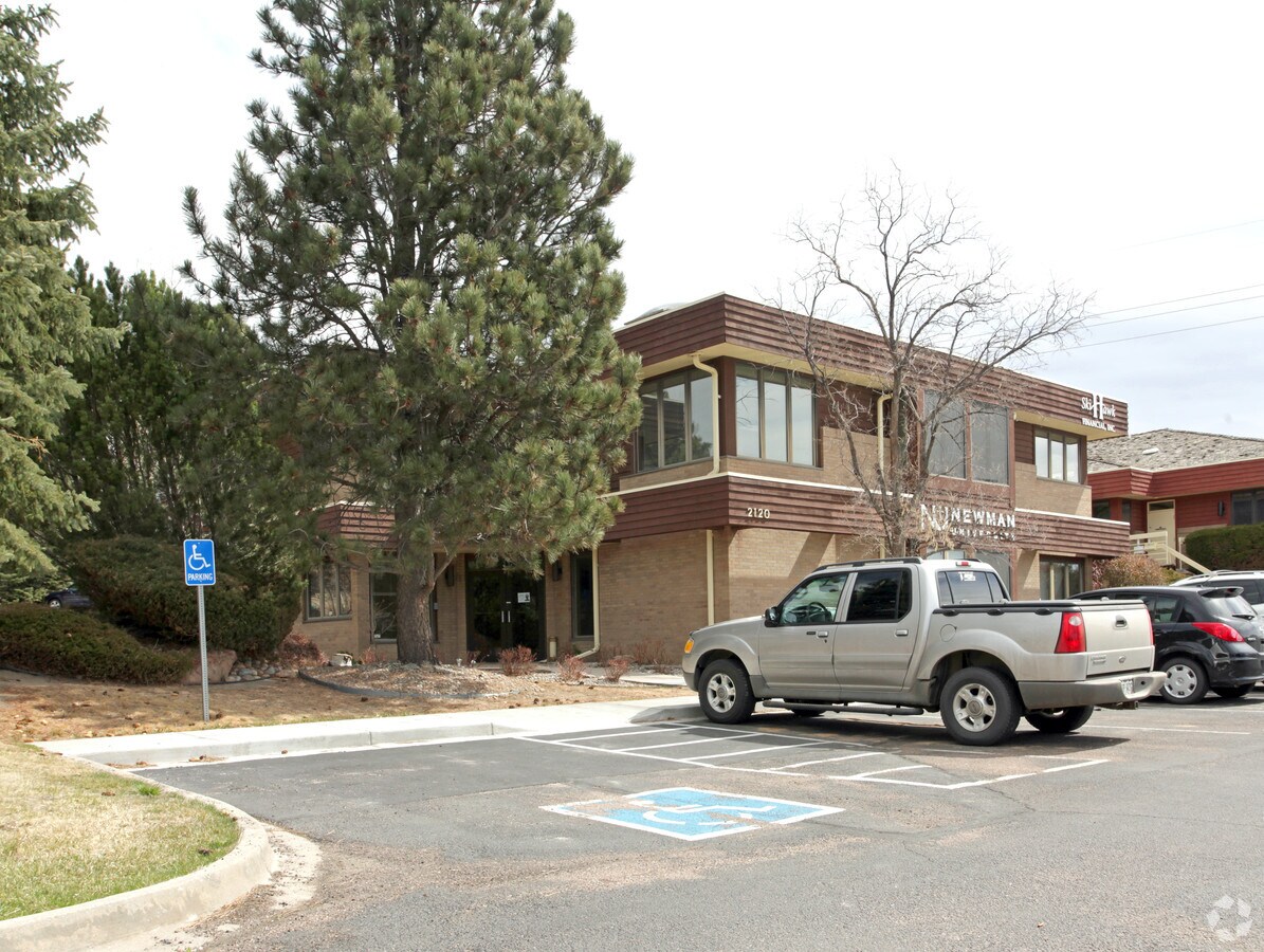 2120 Hollow Brook Dr, Colorado Springs, CO 80918 | LoopNet