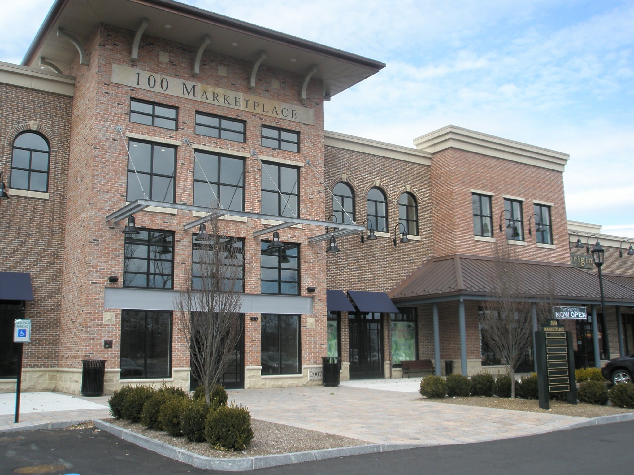 25 Mountainview Blvd, Basking Ridge, NJ 07920 100 Market Place