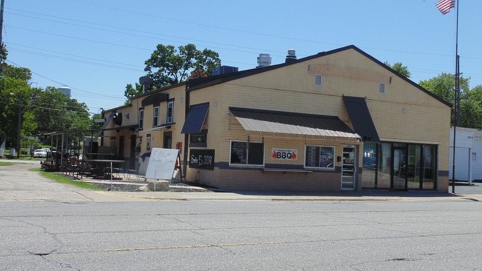 2401 Central Ave, Lake Station, IN for sale - Building Photo - Image 1 of 1