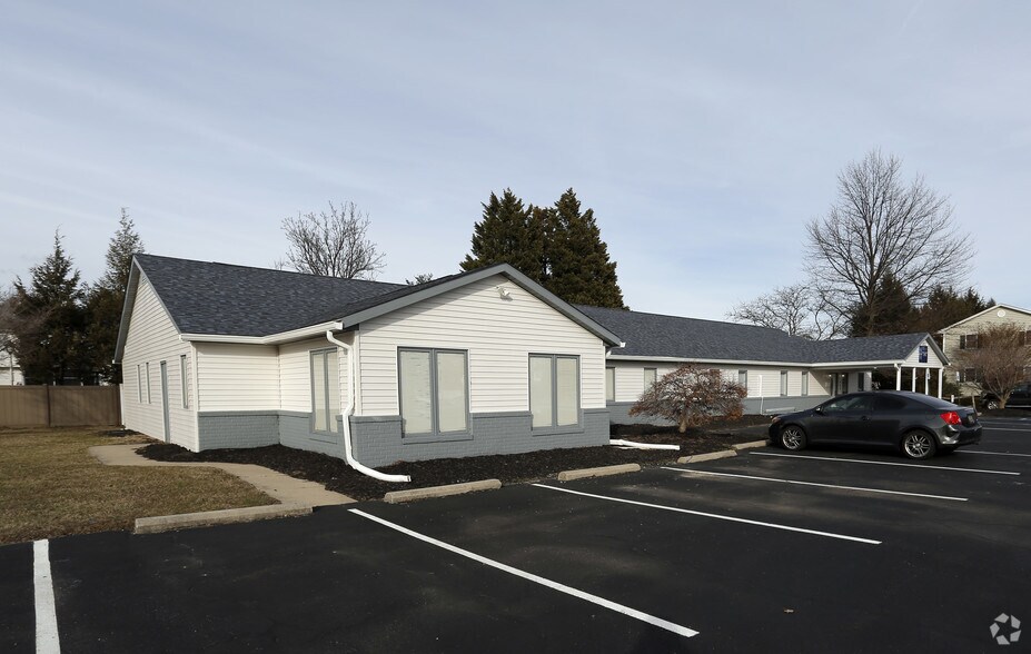 725 Walker Rd, Dover, DE 19904