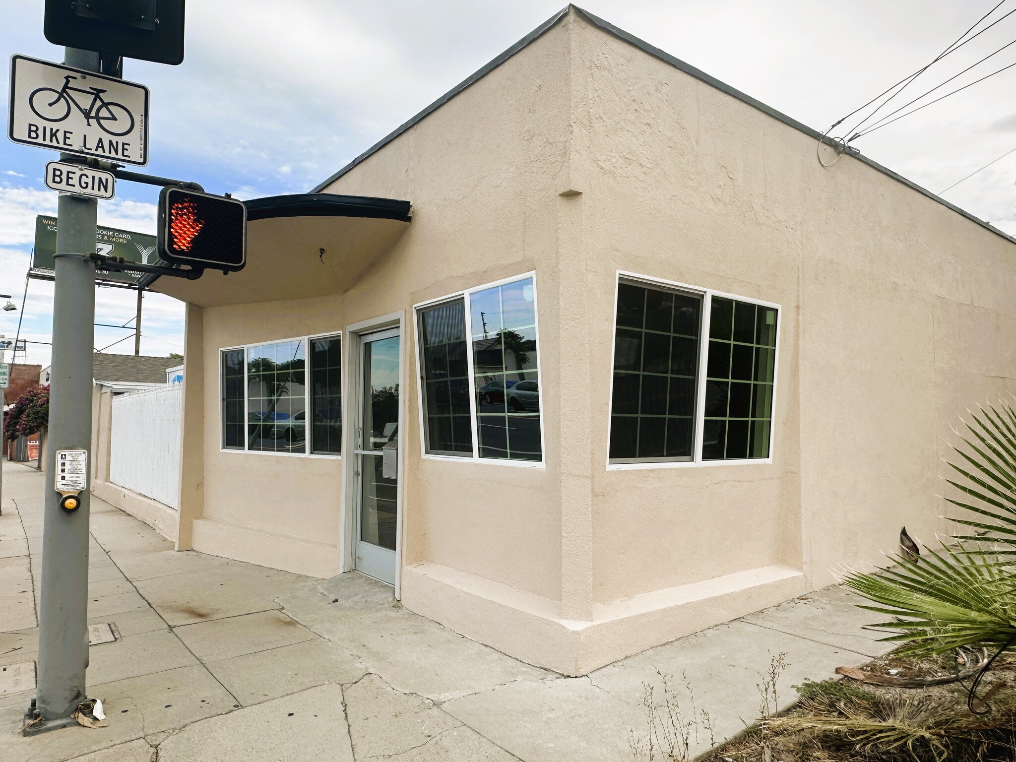 7301-7307 Foothill Blvd, Tujunga, CA for sale Building Photo- Image 1 of 42