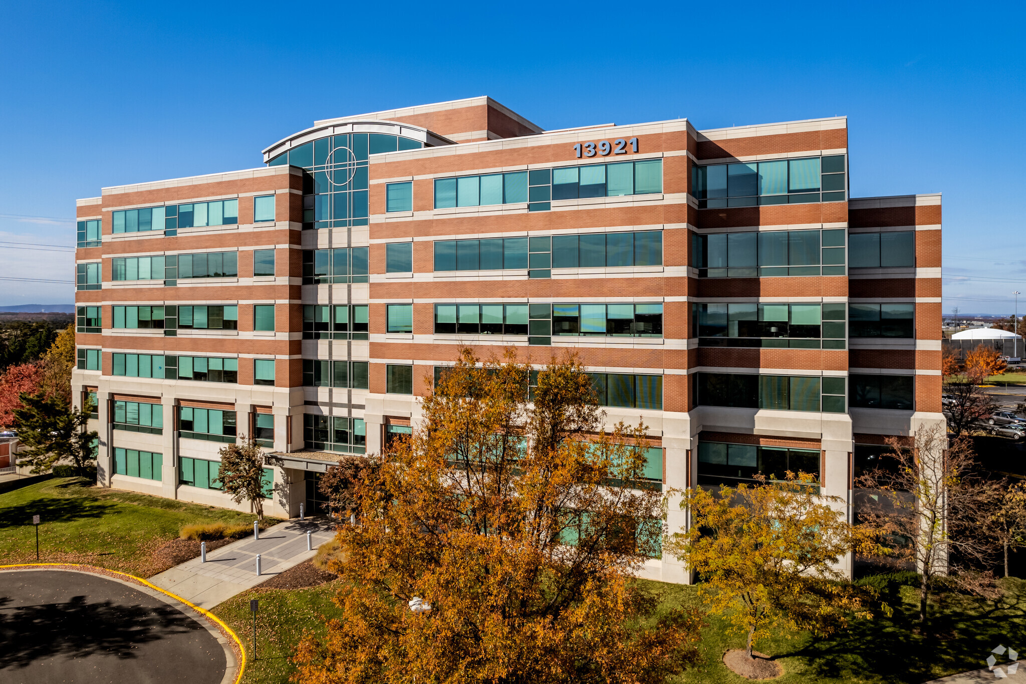 13921 Park Center Rd, Herndon, VA for lease Building Photo- Image 1 of 6