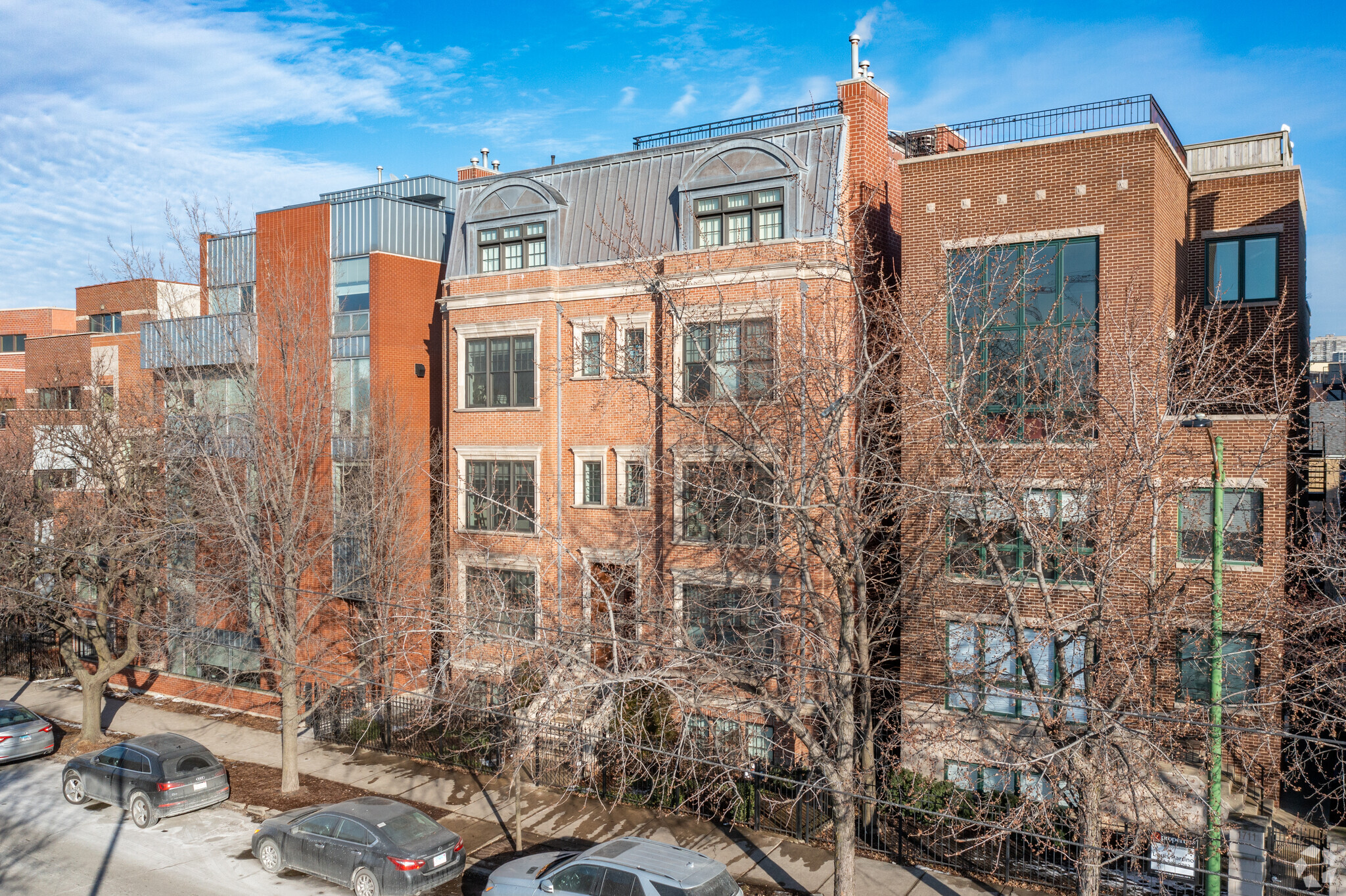 1713 Sheffield Ave, Chicago, IL for sale Primary Photo- Image 1 of 1