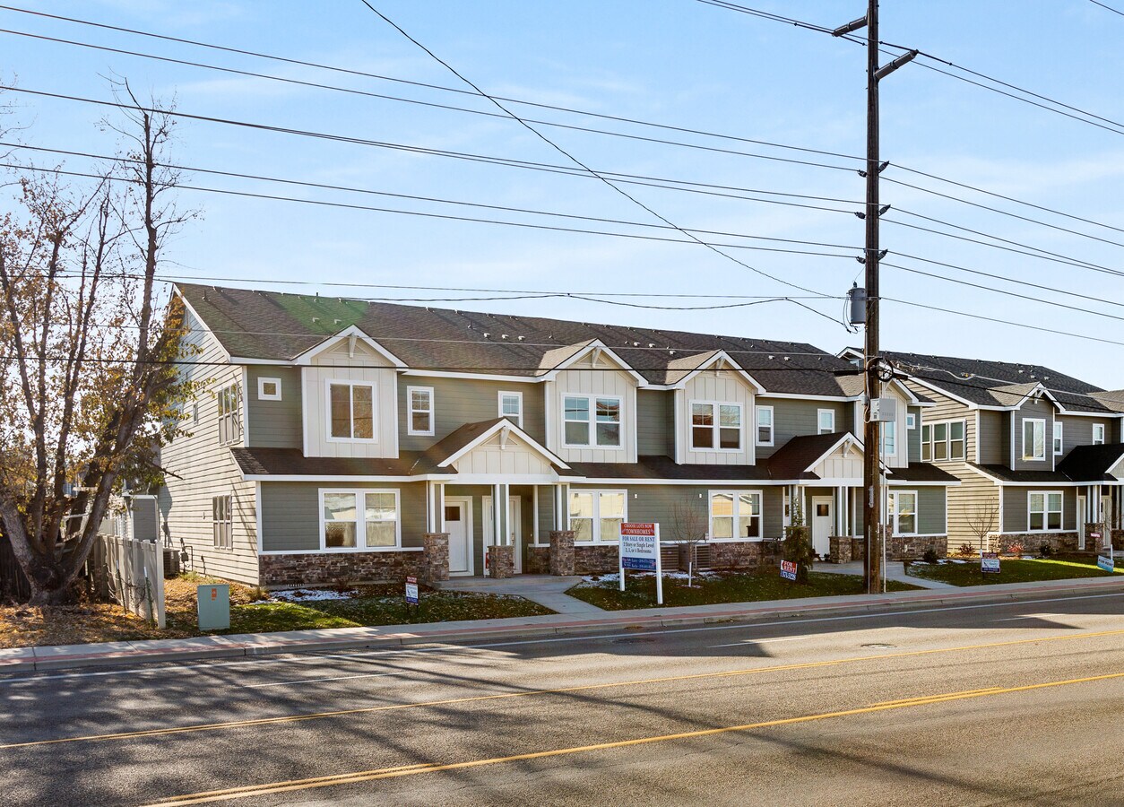 3132 N Spiceland Ln, Boise, ID 83704