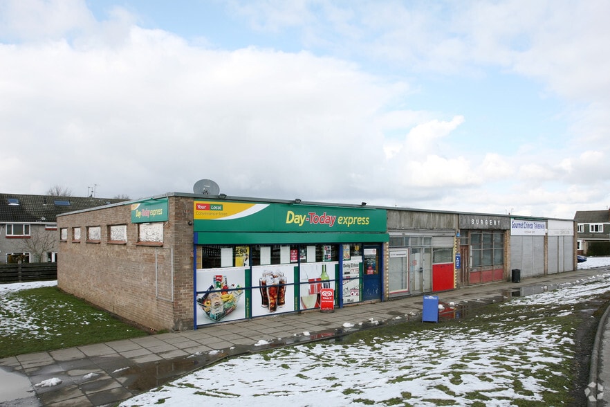 106-114 Mayburn Ave, Loanhead for lease - Primary Photo - Image 1 of 3
