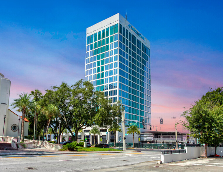 250 N Orange Ave, Orlando, FL for lease - Building Photo - Image 1 of 10