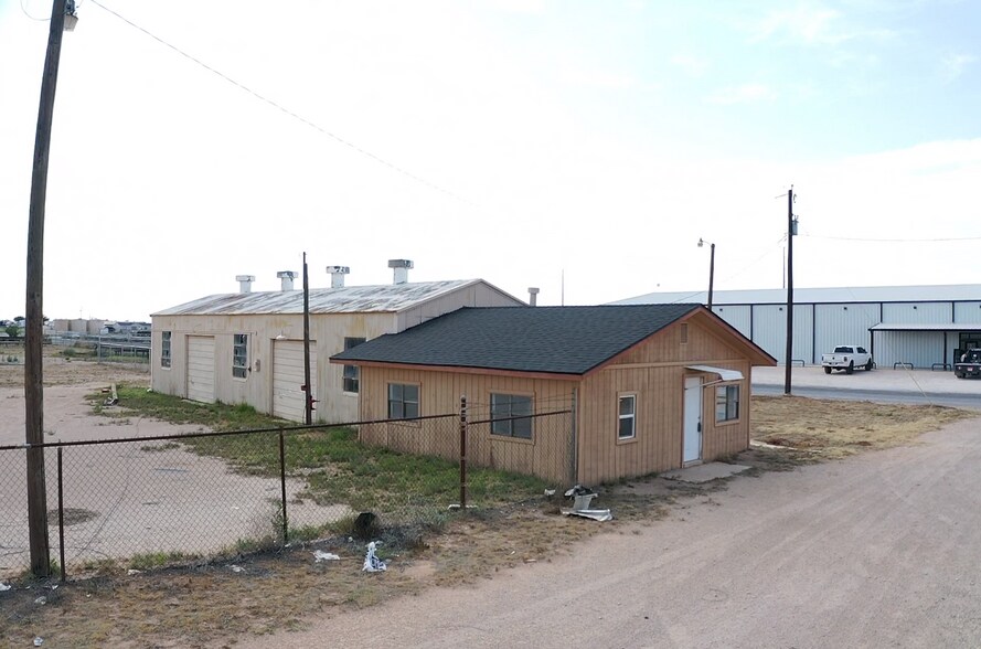 1910 South US Highway 385, Andrews, TX for sale - Building Photo - Image 1 of 1