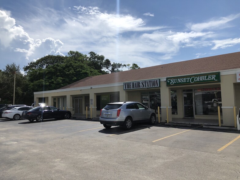 5600 Sunset Dr, Miami, FL for lease - Building Photo - Image 1 of 4