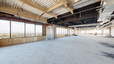 5060 California Ave, Bakersfield, CA for lease Matterport 3D Scan- Image 1 of 3