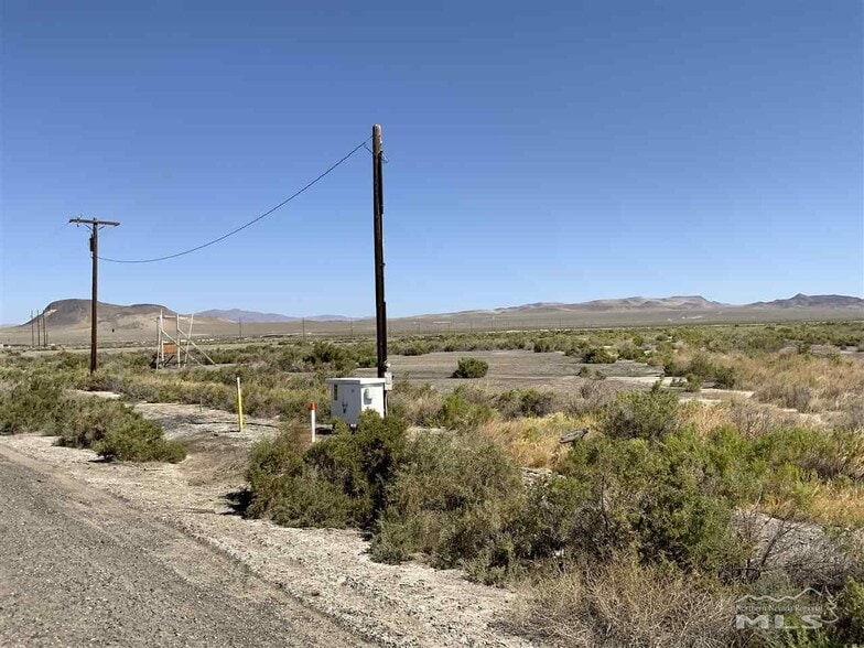108 Reno Hwy, Fallon, NV for sale - Building Photo - Image 2 of 5