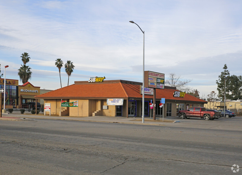 10318 Main St, Lamont, CA for sale - Primary Photo - Image 1 of 1