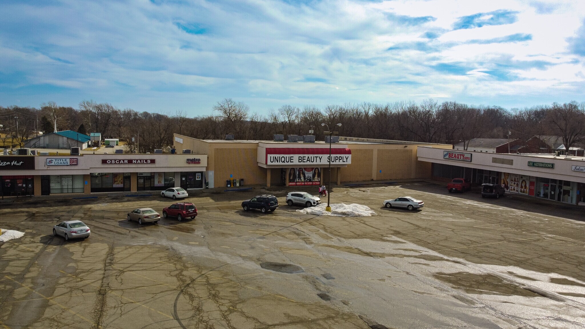 70037019 E Bannister Rd, Kansas City, MO 64134 Bannister Ridge Shopping Center