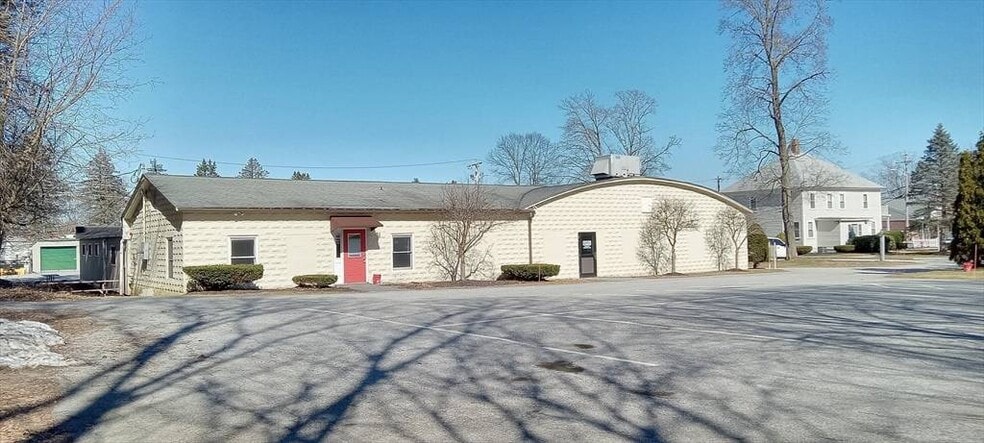 4 Hotel Pl, Pepperell, MA for lease - Building Photo - Image 2 of 11